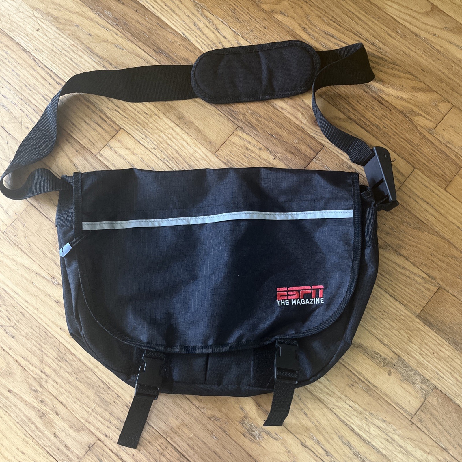 ESPN The Magazine Nylon Satchel Shoulder Messenger Bag Laptop – Used Original