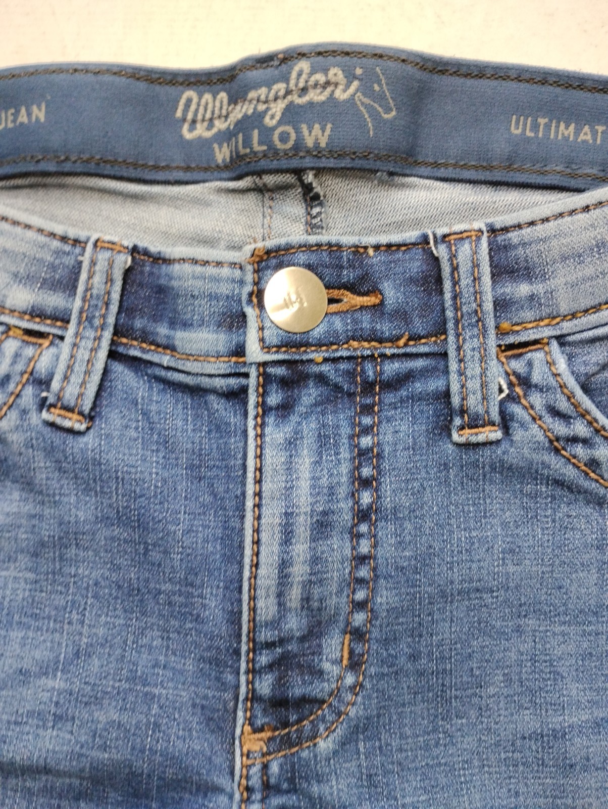 Wrangler Willow Bootcut Ultimate Riding Jeans Womens 8 Blue Denim Mid Rise