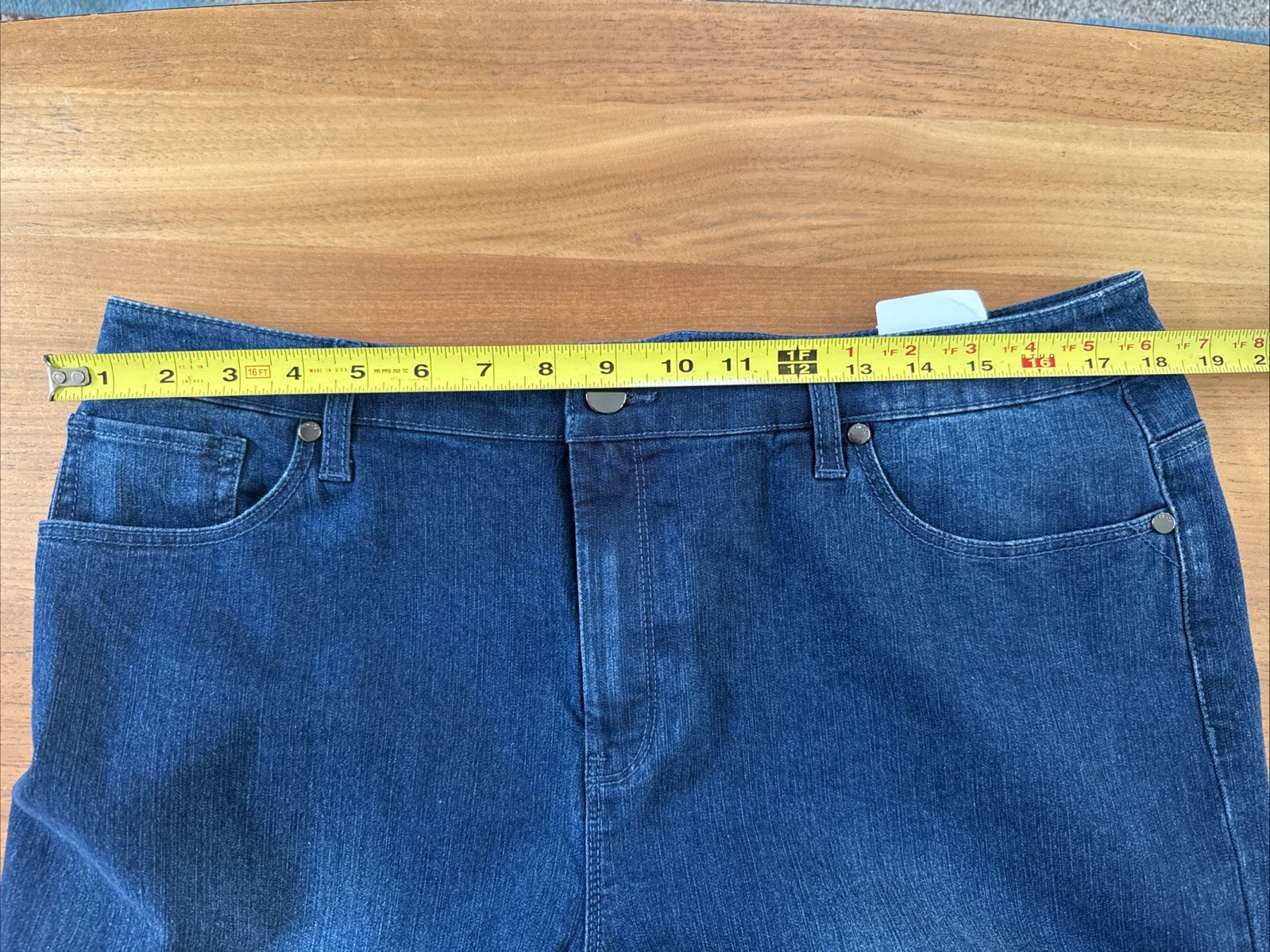 New Perfect Stretch by Chicos Hematite ScatteGirlfriend Slim Leg Ankle 2.5 Jeans