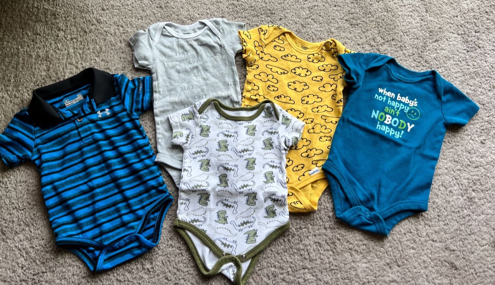(#17) 5 Baby Bodysuits & Under Armour Polo and Gerber (Size 6-9M)