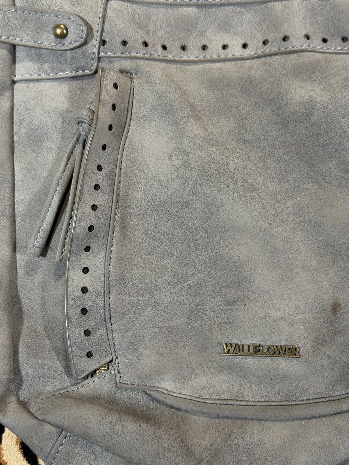 Wallflower green Solid Crossbody Bag Zip Closure Gold Hardware Cross-Body Strap