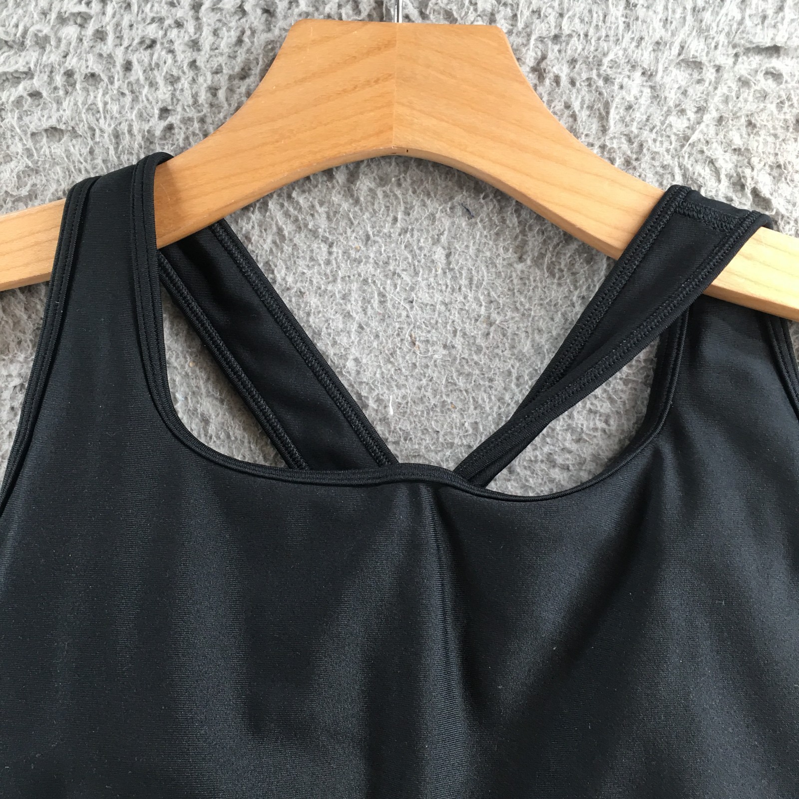 Under Armour Compression Crossback Mid Sports Bra Womens 2XL Black Sleeveless