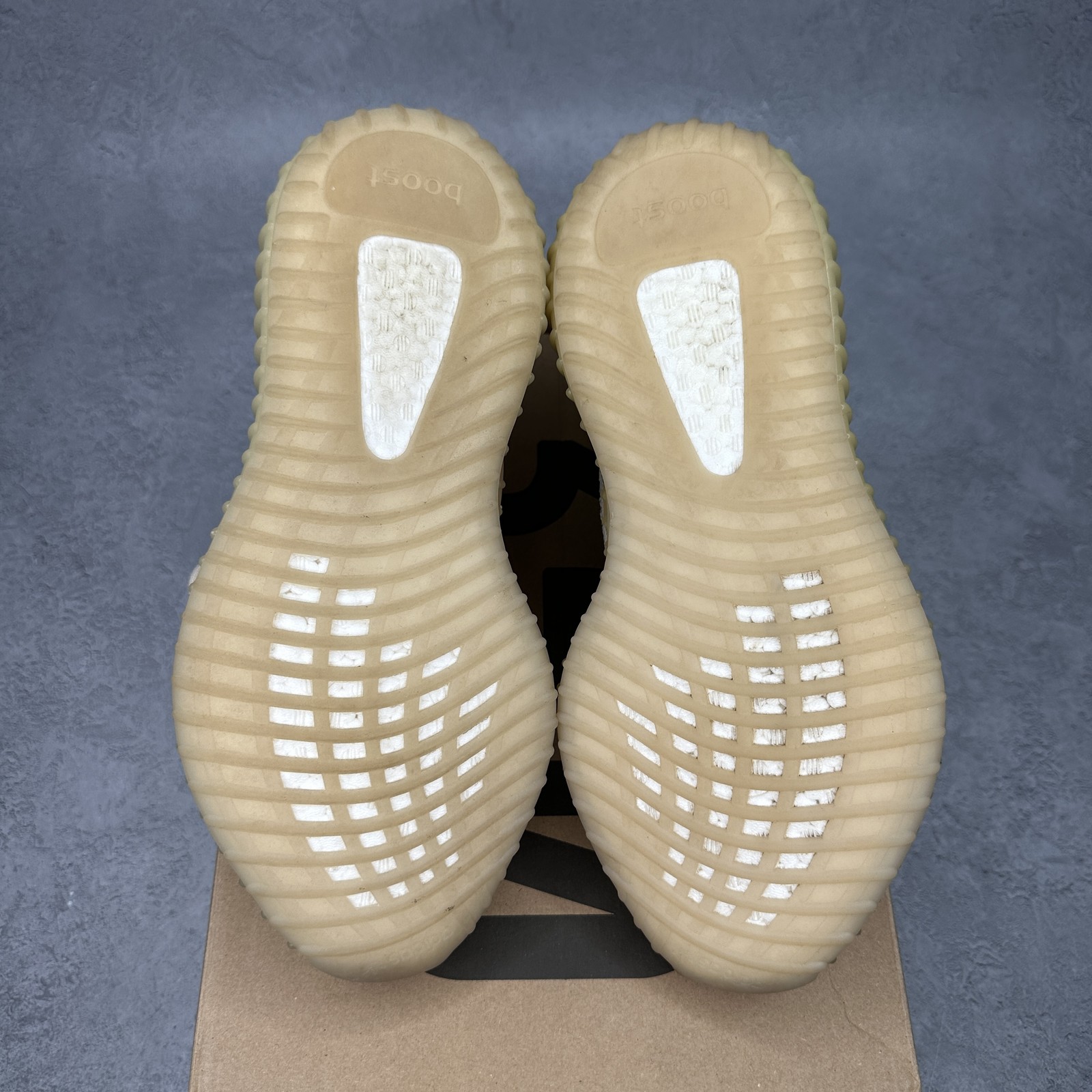 Size 9M/10.5W – adidas Yeezy Boost 350 V2 MX Oat *pre-owned* SIZE 9 GW3773 Pre-O