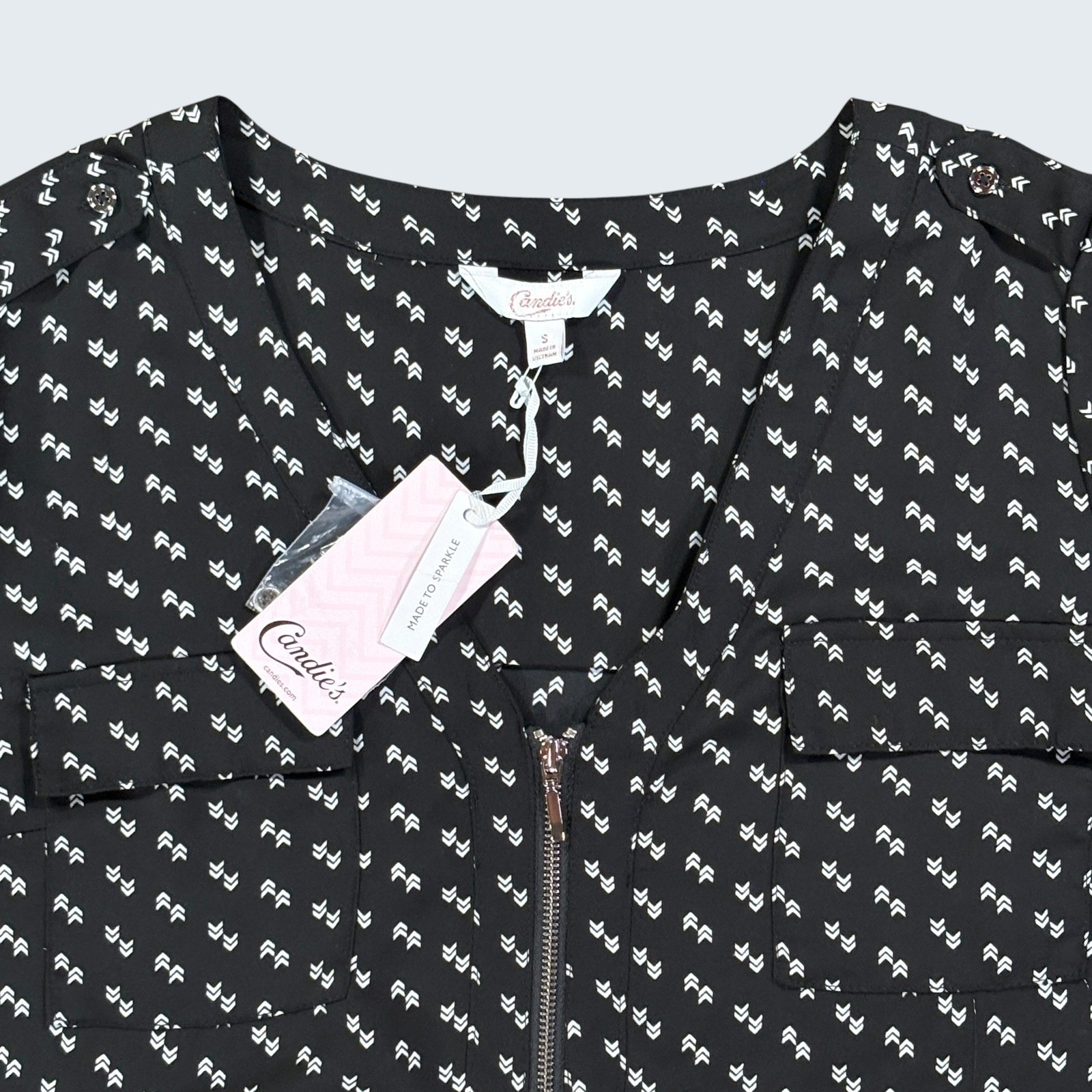 Candies Womens Black White Print Zip Front Roll Tab Sleeve Blouse Small NWT