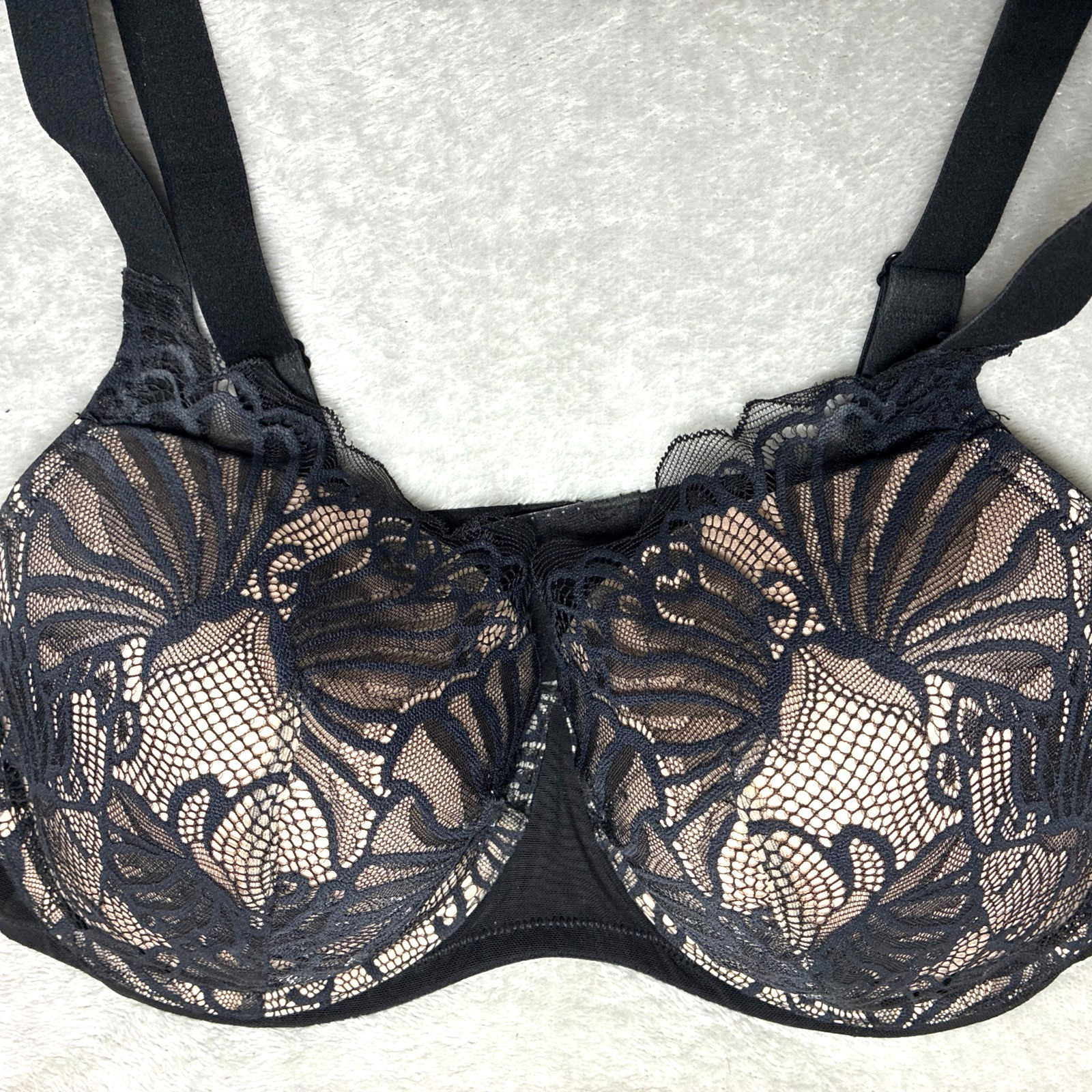 Paramour Felina Lace Bra Sz 42C Black Beige Side Smoothing T-Shirt Style
