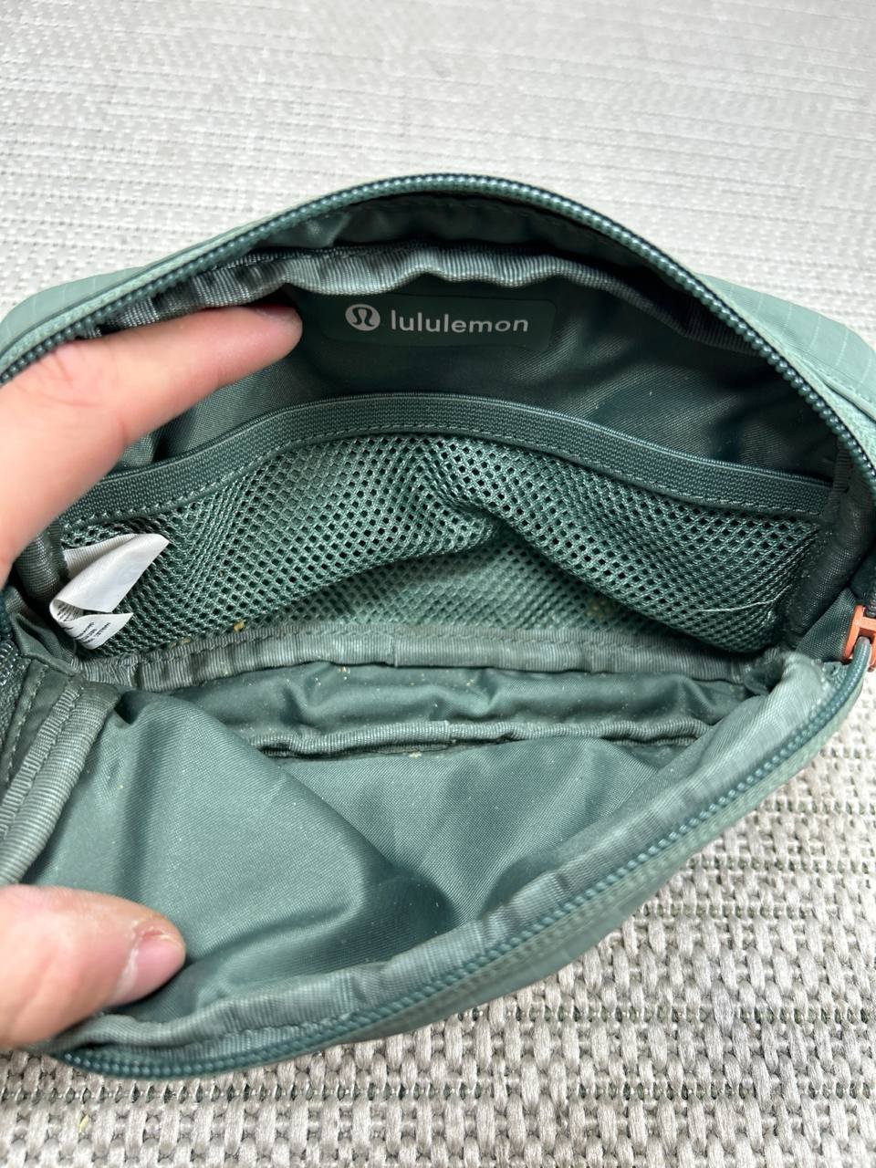 Lululemon Mini Bag Everywhere Olive Ripstop Inner Pocket Adjustable Waist Belt
