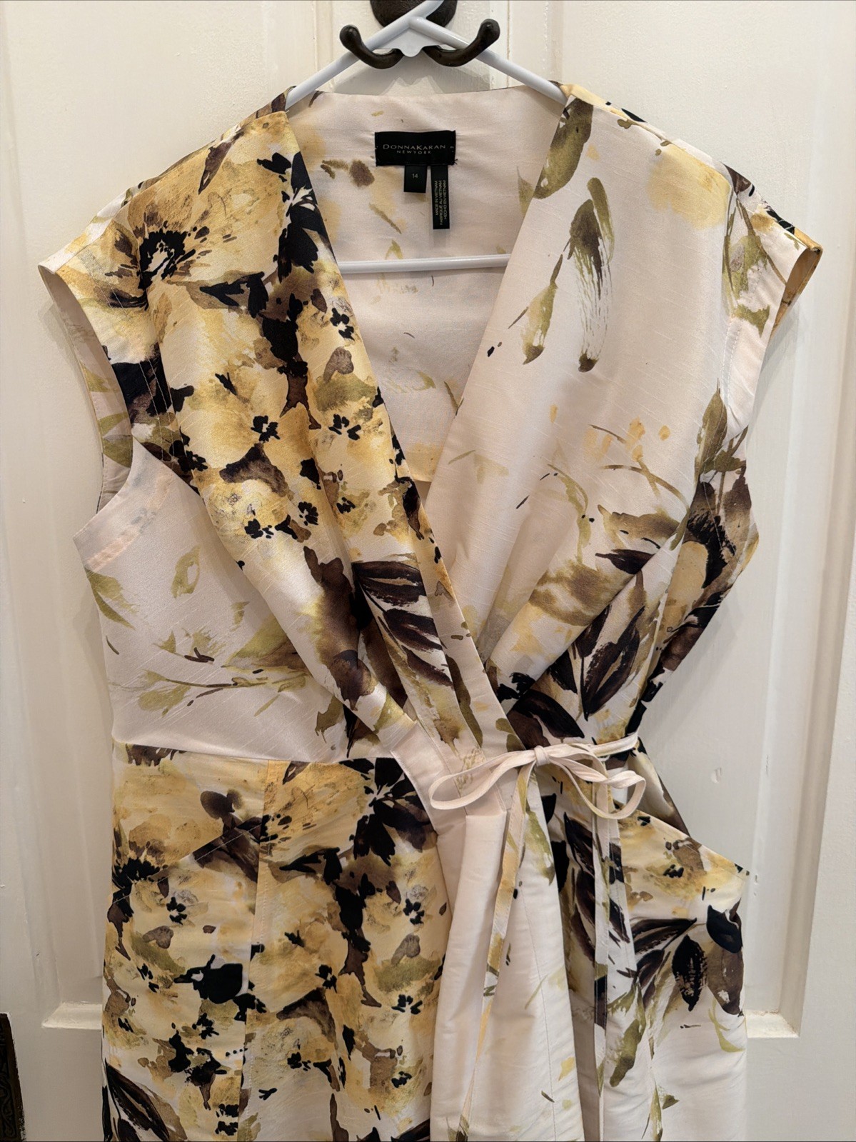 Donna Karan NY Floral Wrap Shimmer Floral Dress Waist Tie Pockets Size 14 $199