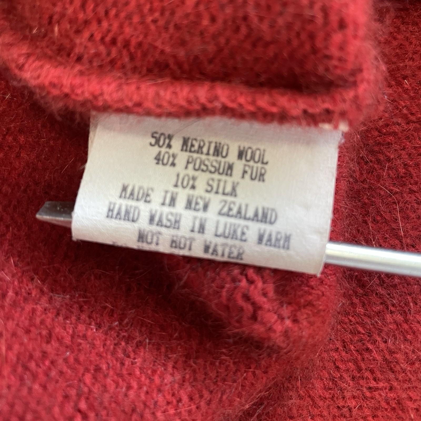 KORU Two Tone Red Jumper Sweater Wm’s XL Merino Wool, Possum,Silk Retail $240