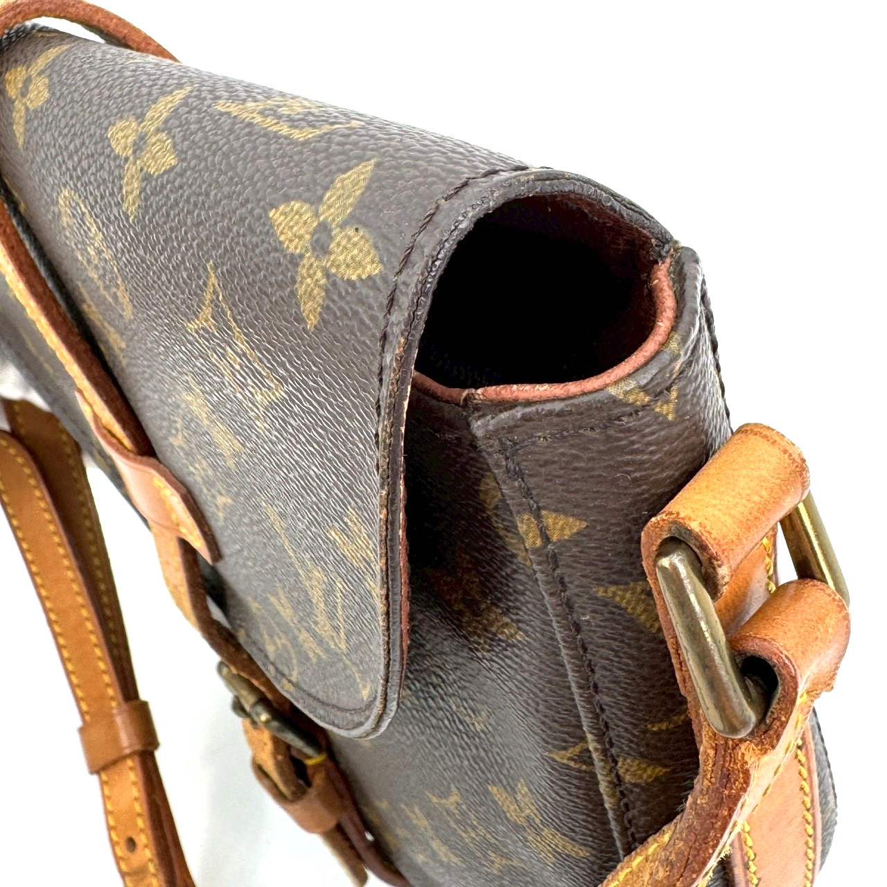 Louis Vuitton Shanti Shoulder Bag Half Moon LV Leather Authentic