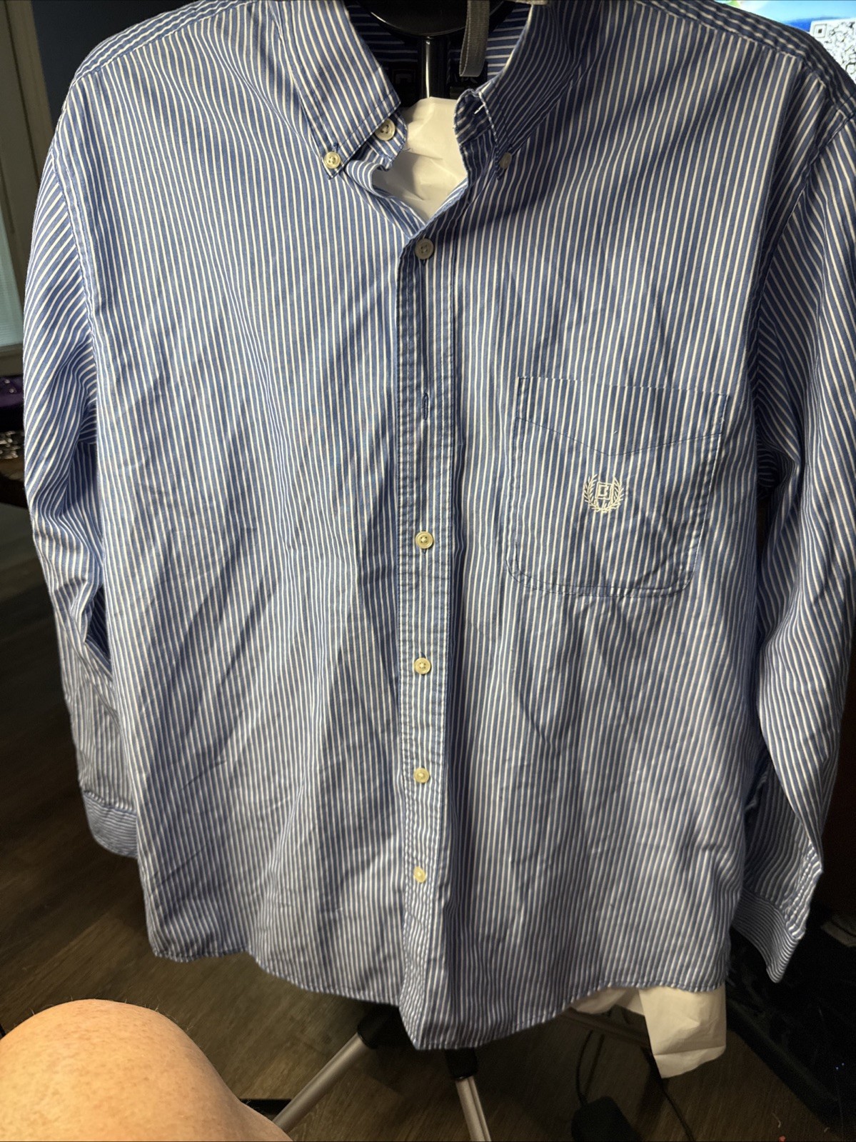 Chaps Men’s L Blue White Striped Button Down Long Sleeve Easy Care Shirt
