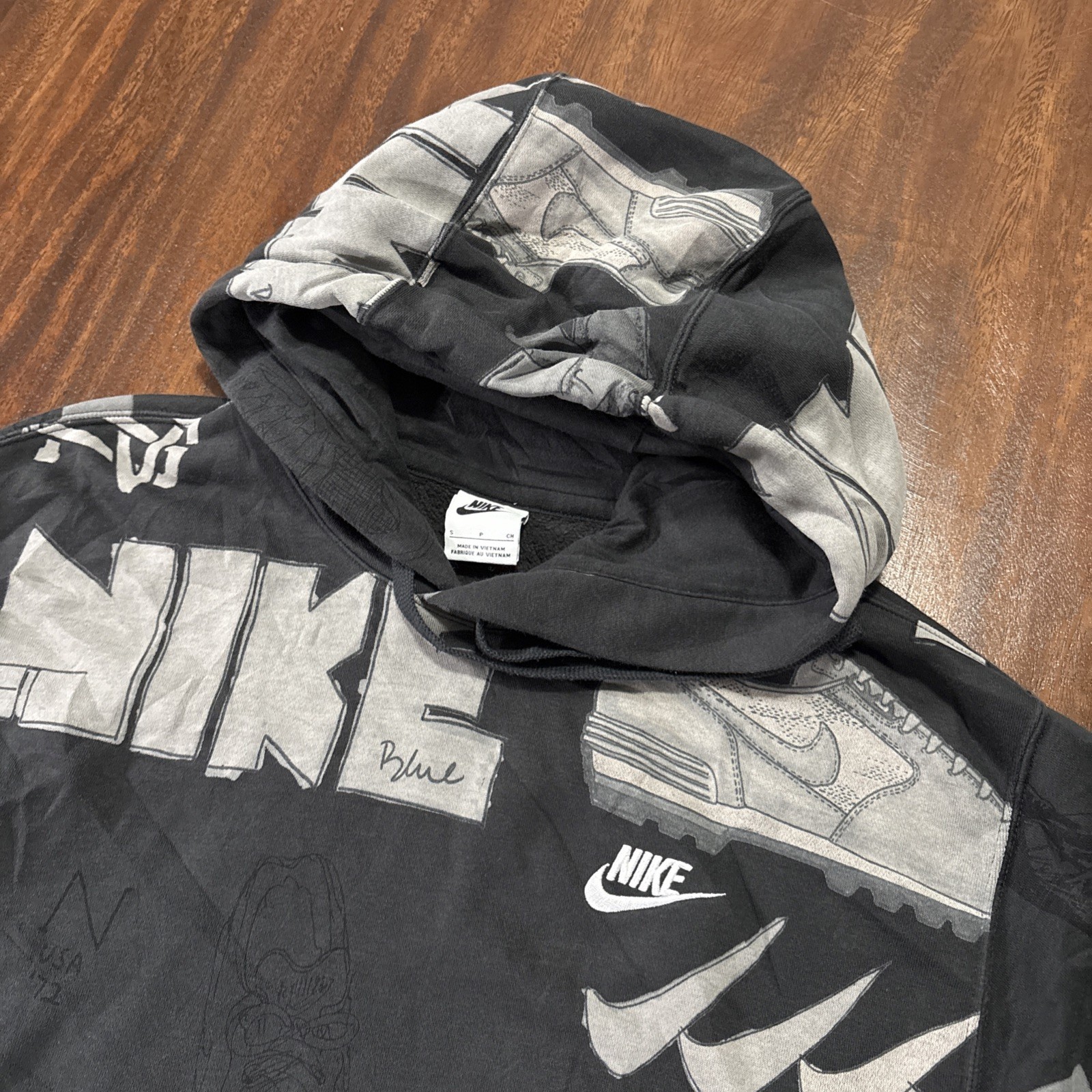 Nike Hoodie Men’s Small Pullover Bold School Hoodie Sketch FV1921-045 All Over