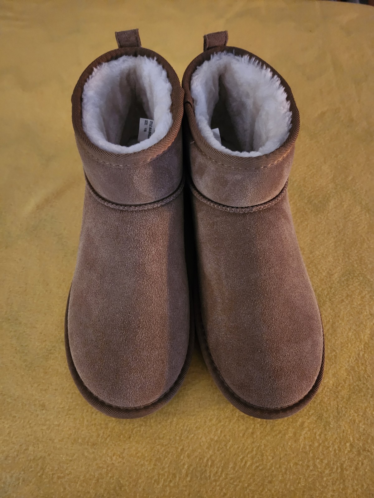 Greystone tan Maxwell Men’s size 10 Ankle Boots NWT