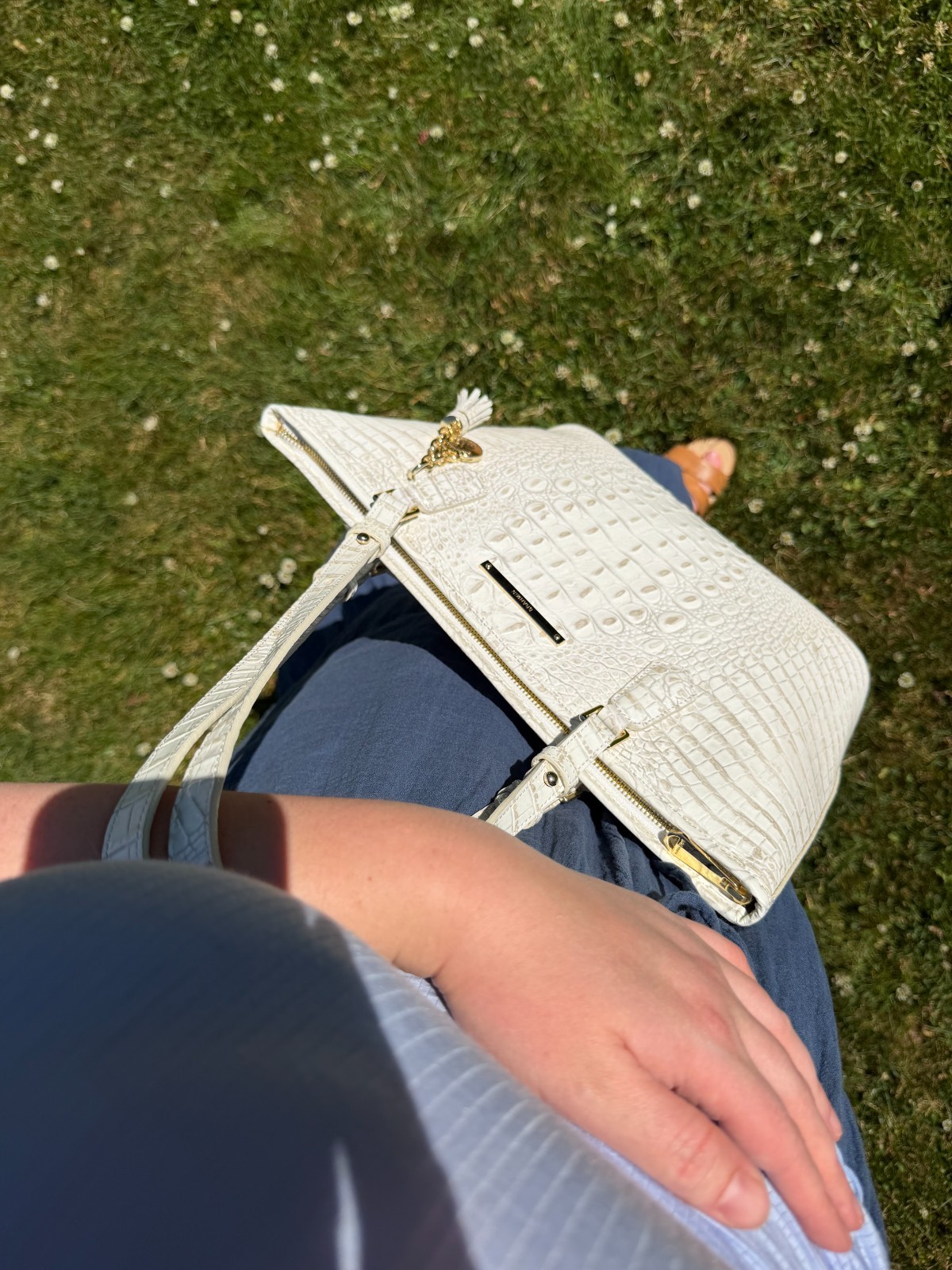 Brahmin Medium Asher Tote – White Croc Embossed Melbourne Leather w Tassel Charm