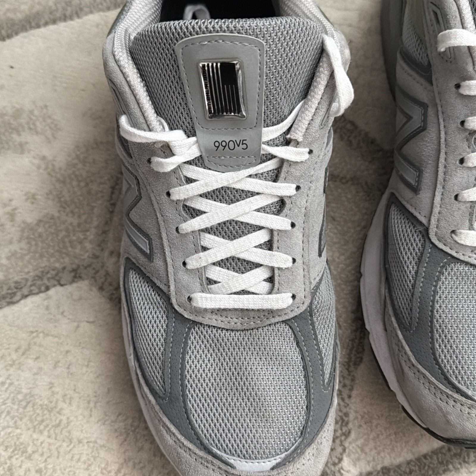 New Balance 990v5 Men’s Casual Sneakers Gray, Size 9.5
