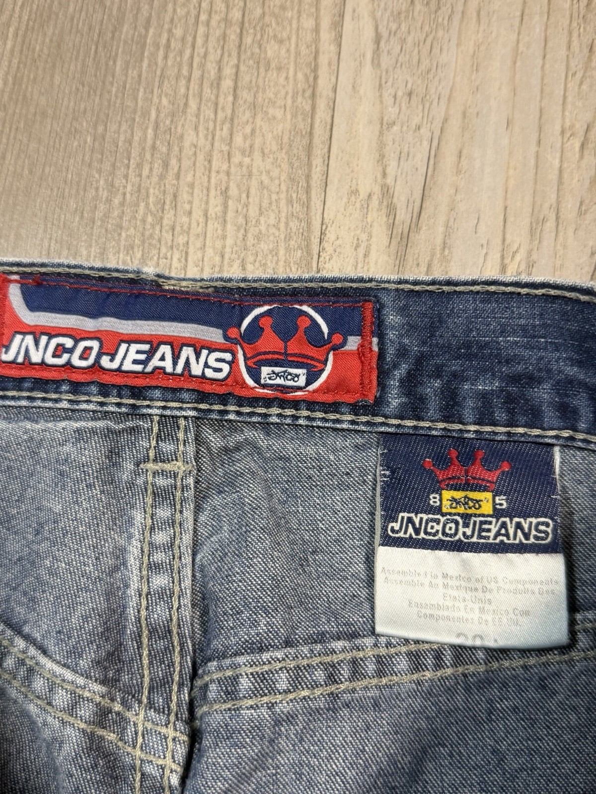 JNCO Men’s Blue Medium Wash Wide-Leg Denim Jeans Relaxed Fit Dragon Print