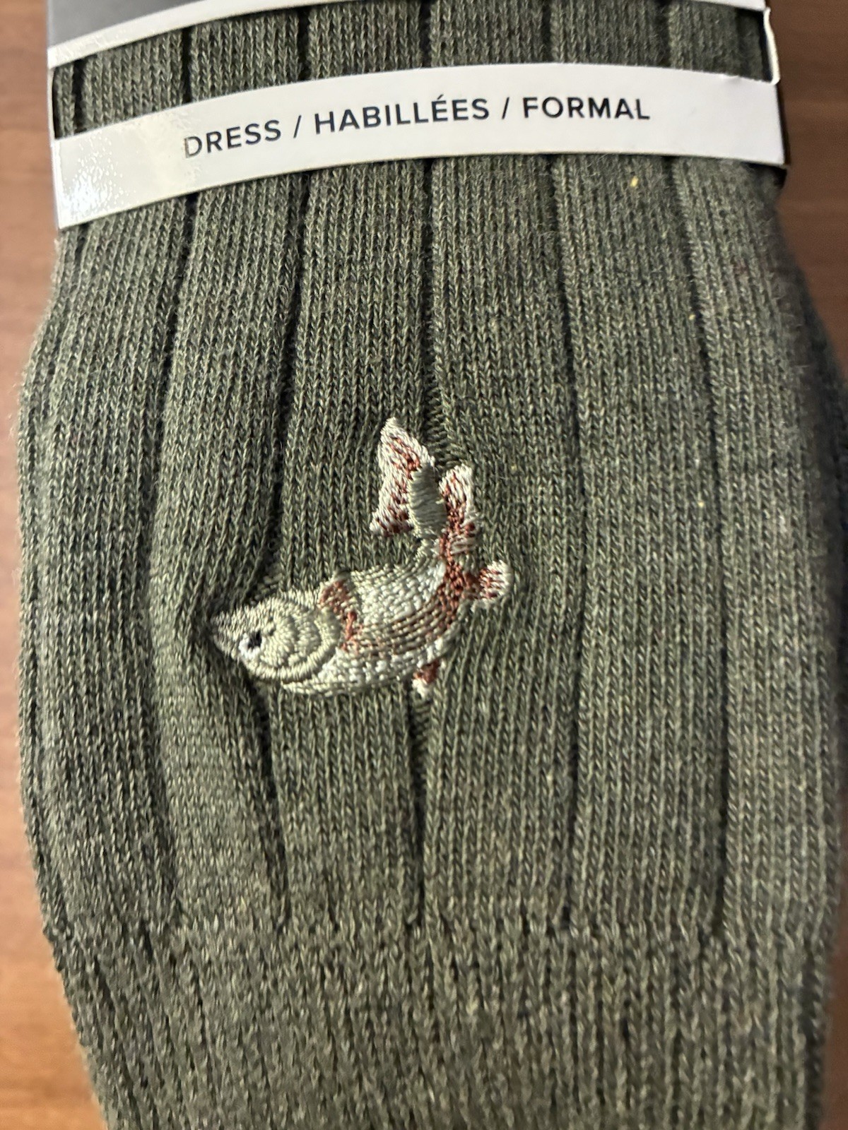 GOLD TOE Crew Socks 3 Pairs Embroidered Trout Fish Green /Gray/Brown Size 6-12.5