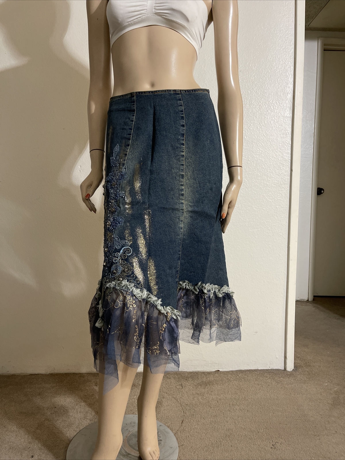 Blue Denim Beaded Embroidery Lace Boho Asymmetric Zip Size XL (10-12) Skirt 9002