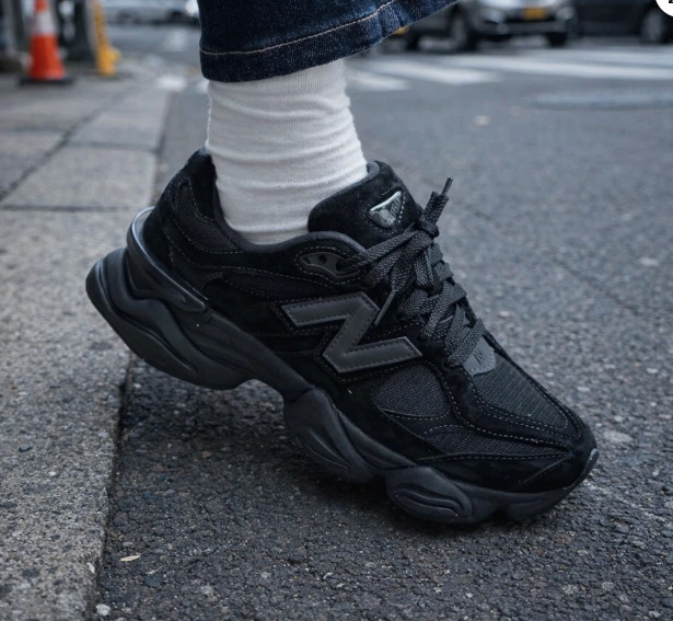 New Balance 9060 Triple Black U9060BPM Men’s Size New