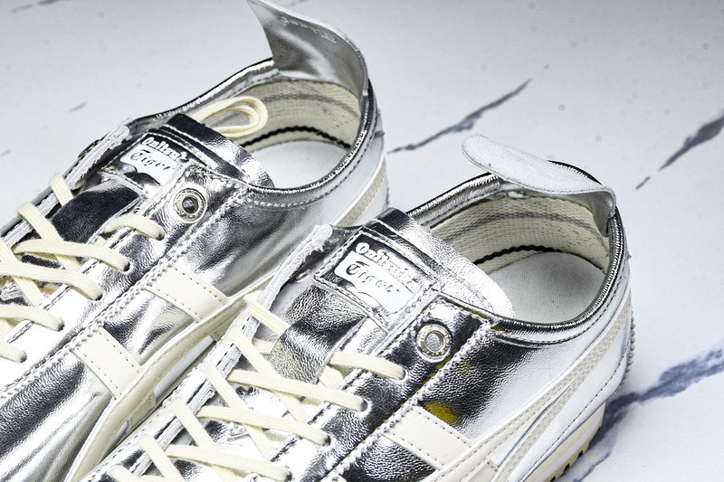 Onits*ka Tiger Mexico 66 SD Pure Silver Cream 1183B955-020 Unisex Size 4-11