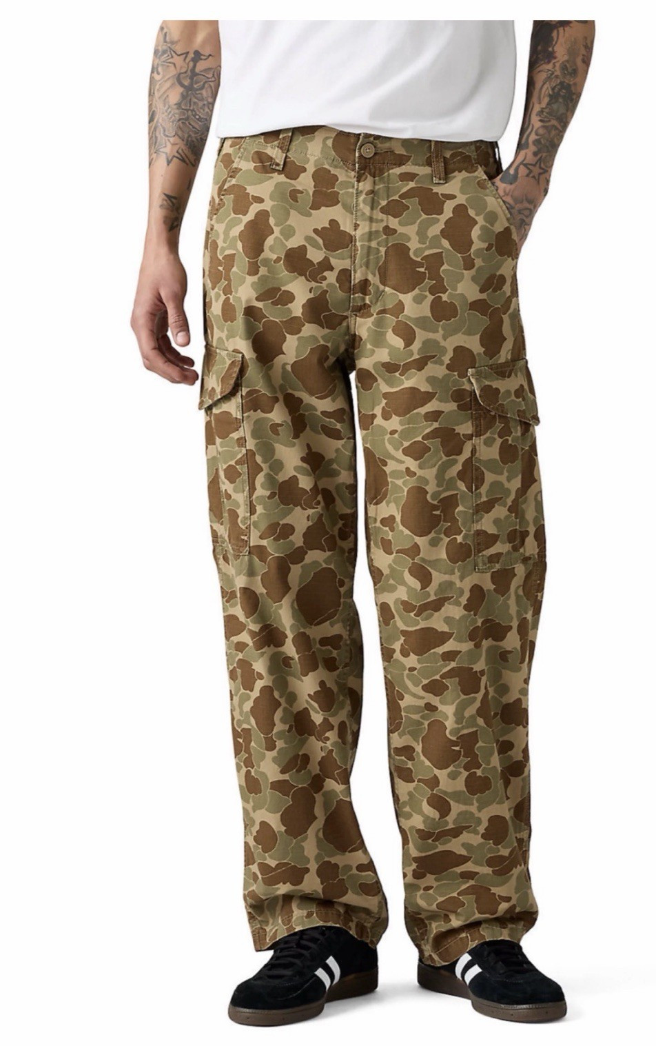 Levi’s Men’s XX Cargo Baggy Camo Cotton Pants 32x 30 Cargo Pockets NWT