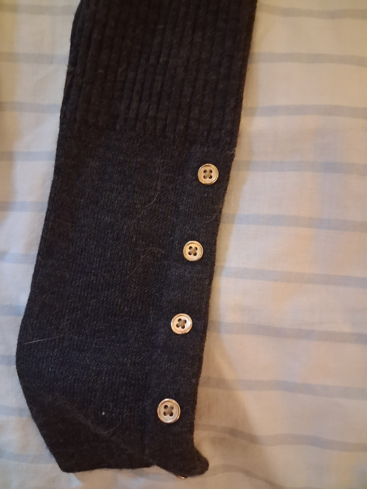 Hobbs London 100% Merino Wool Turtleneck Gray Ribbed Button Cuff Sweater Small