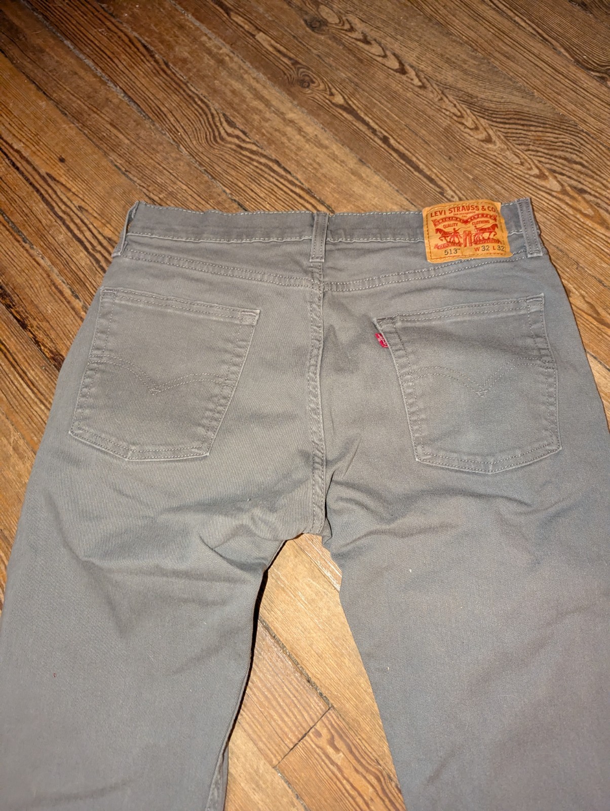 Levi’s 513 Slim Straight Jeans Size 32 Gray Denim 30.5″ Inseam Cotton
