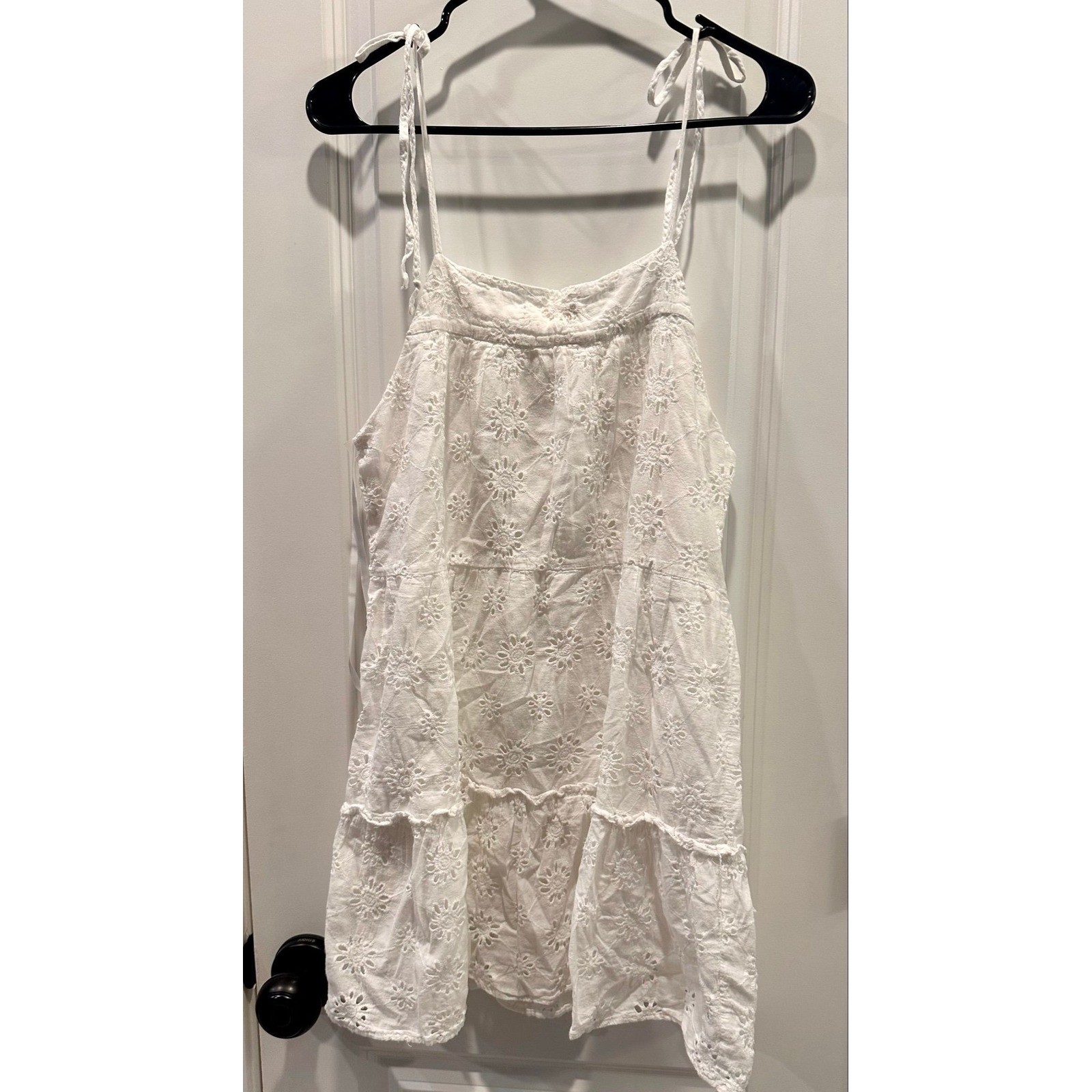 Altar’d State White Linen Floral Cut Out Tie Straps Dress Sz Medium