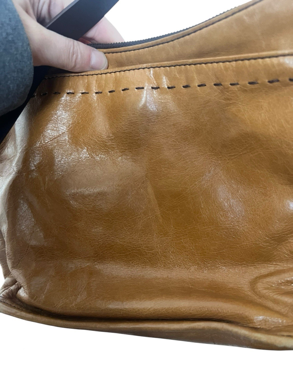 HOBO THE ORIGINAL International Crossbody Aviva Leather Handbag Purse Bag