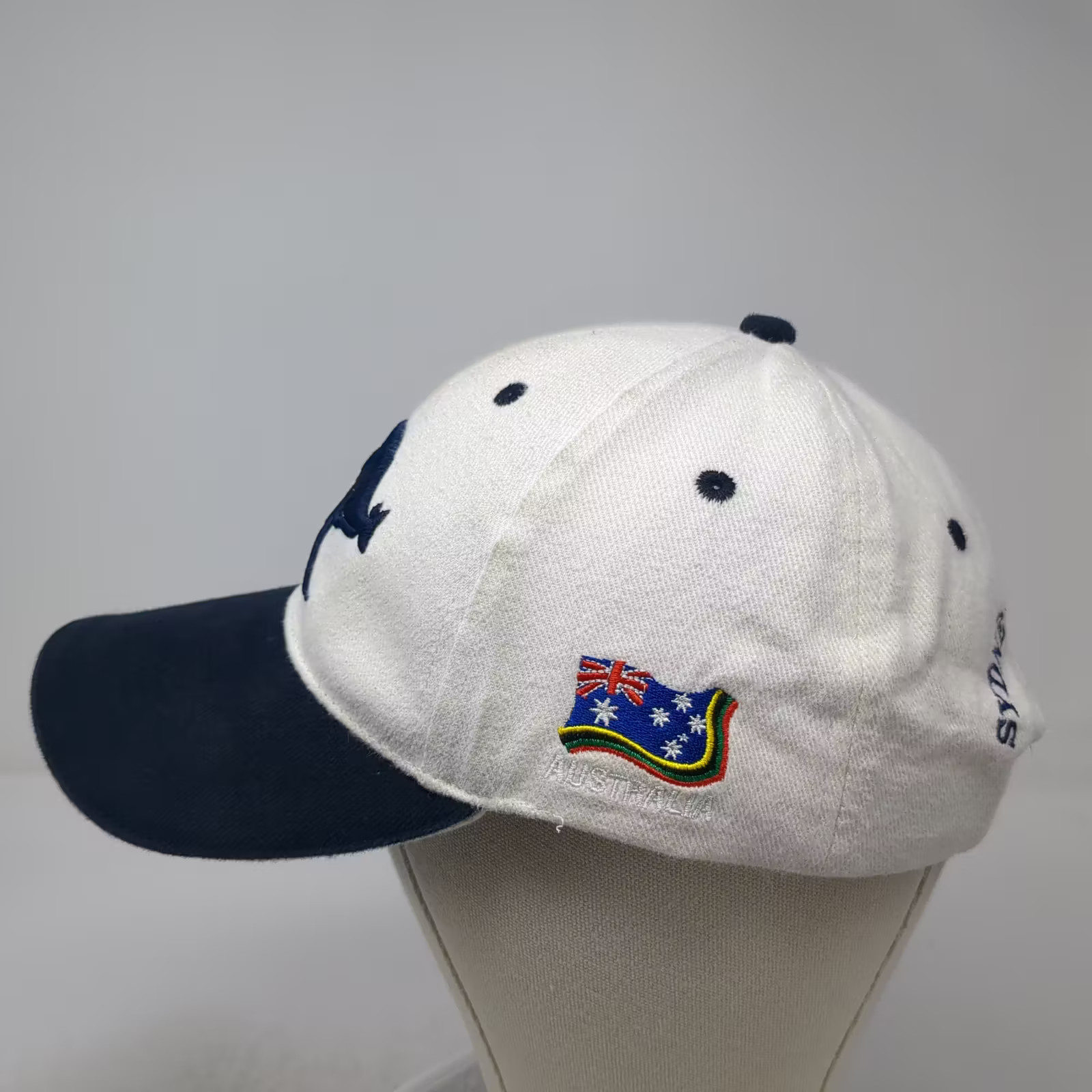 VISIT Baseball Cap White Blue OS Kangaroo Sydney Australia Cotton Strapback Hat