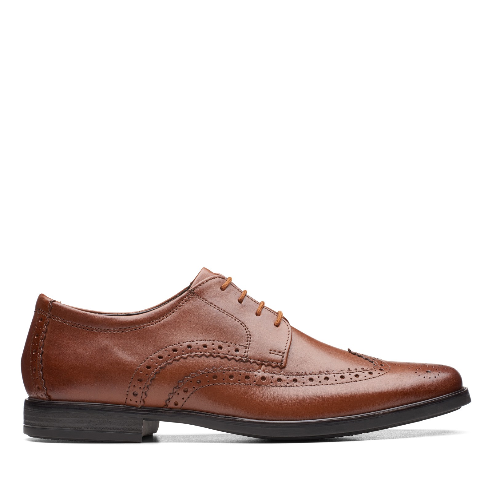 Clarks Howard Wing Mens Brown Oxfords & Lace Ups Wingtip & Brogue Shoes