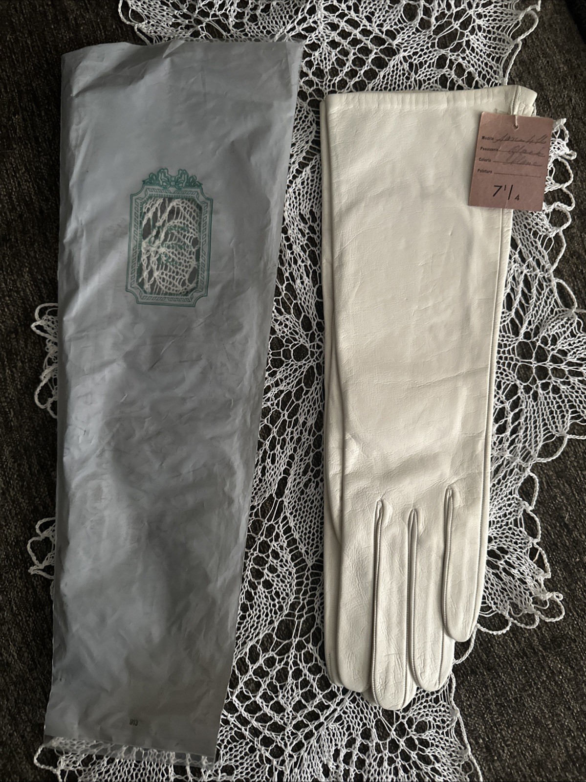 Vtg Christian Dior Lined White Leather Gloves 12” Made In France Size 7-1/4 NOS