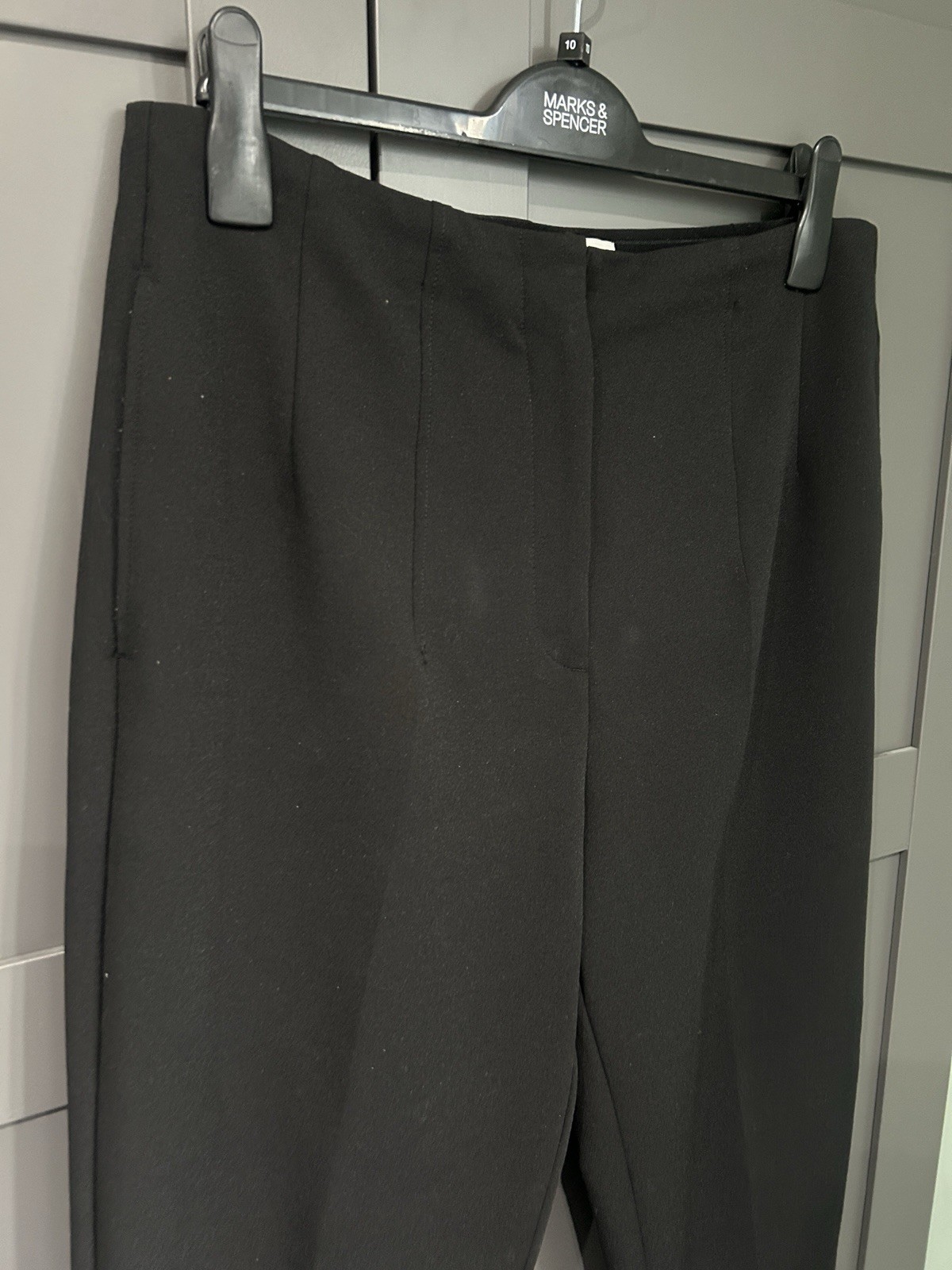 M&S Women’s Size 16 Regular Stretchy Trousers Jeggings Black Pockets VGC