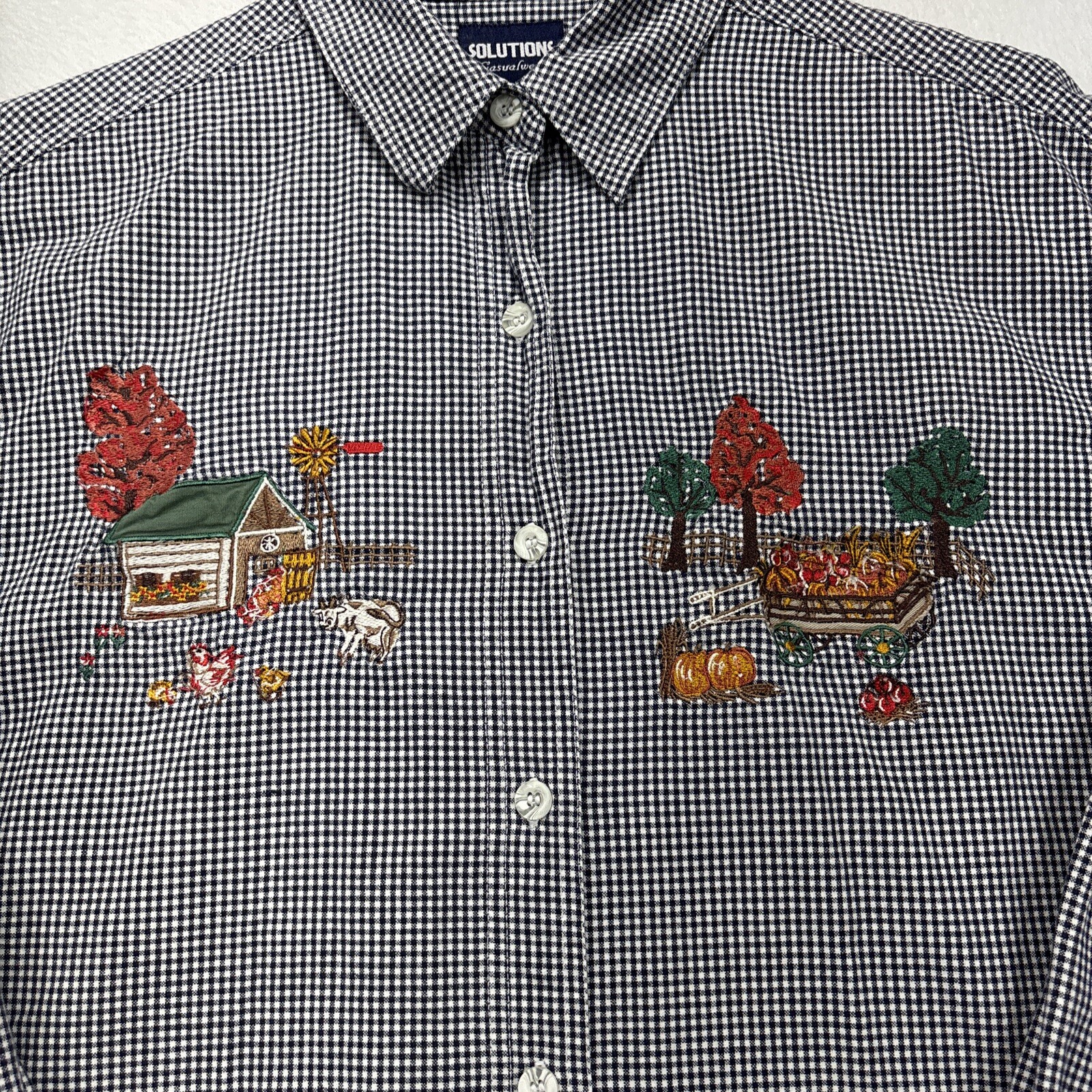 Womens Shirt L Button Up Embroidery Farm Animals Fall Barn Chore Cottage core