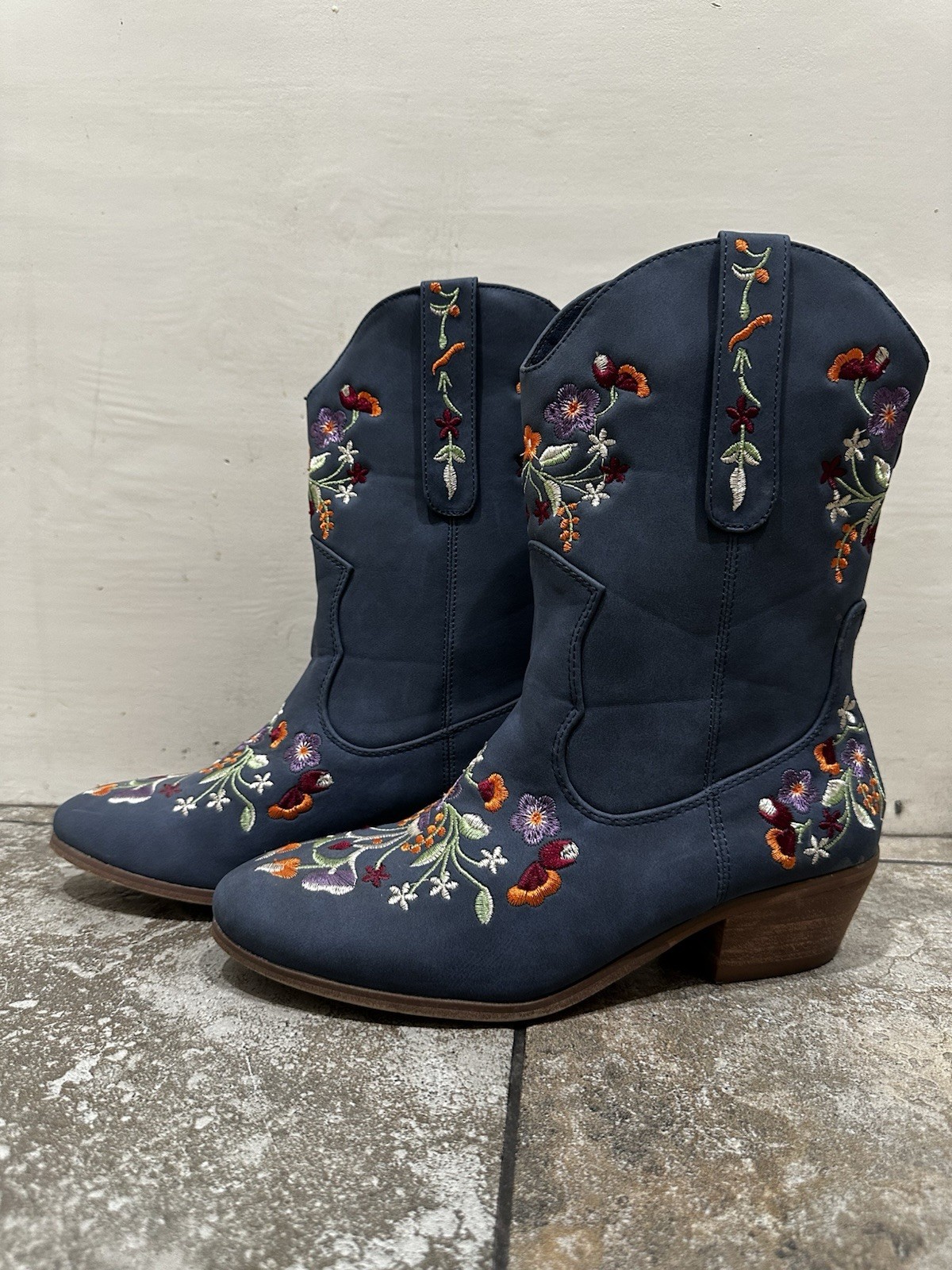 Amanda DiLaurie Blue Floral Embroidered Western Mid-Calf Cowgirl Boots US 7 M