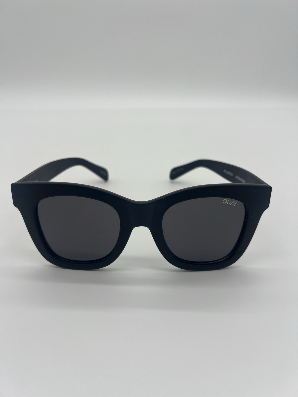 QUAY After Hours 125 Matte Black Polarized Sunglasses Rubberized Eyewear Unisex