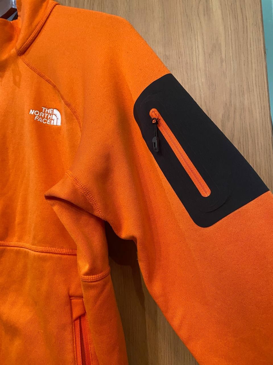The North Face Fleece Zip-Up Jacket Men’s Size M Orange Technical Sleeve Pocket