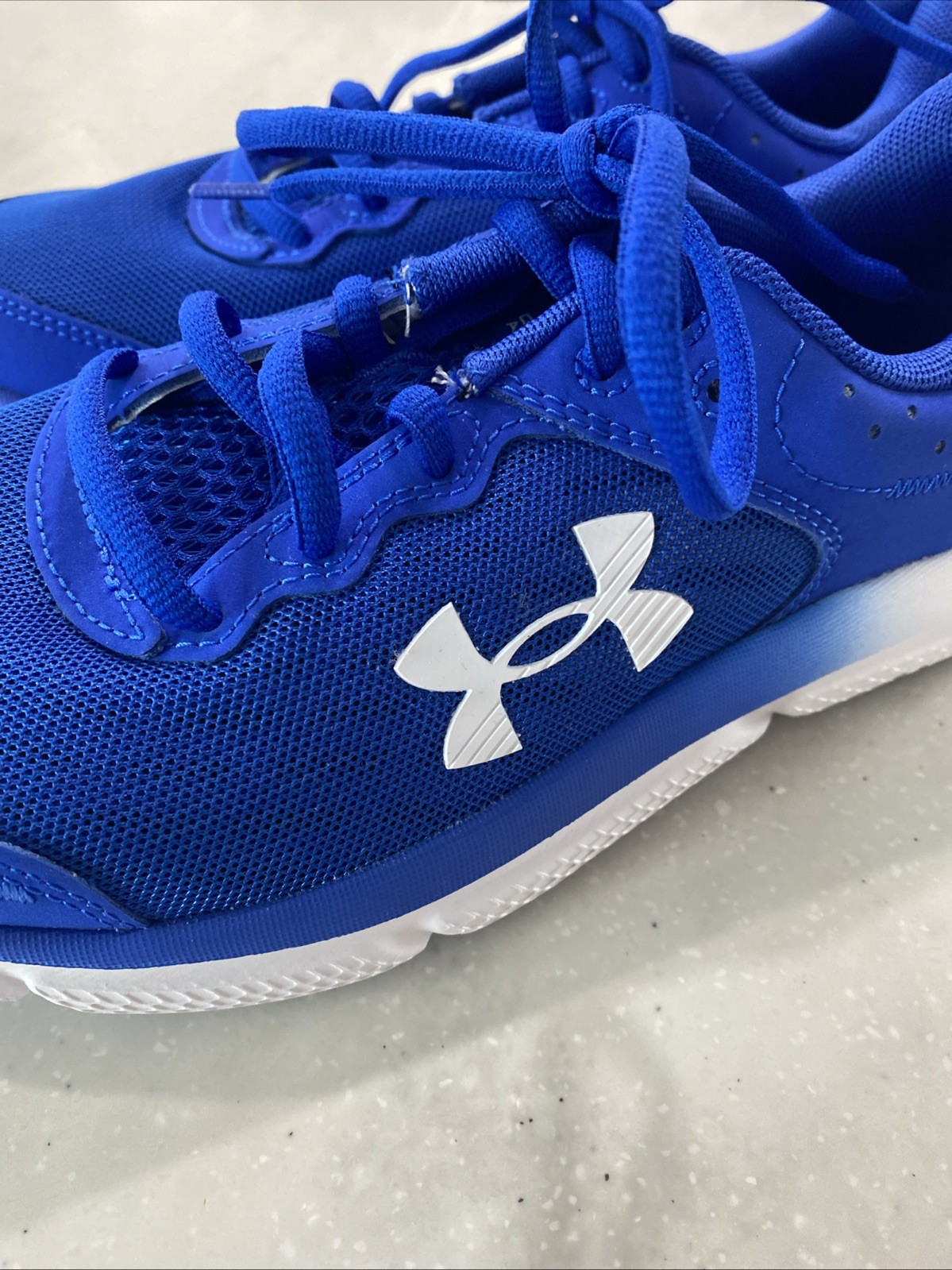 Under Armour UA Running Athletic TENNIS SHOES sneakers Blue Sz 6Y EU 38.5 YOUTH