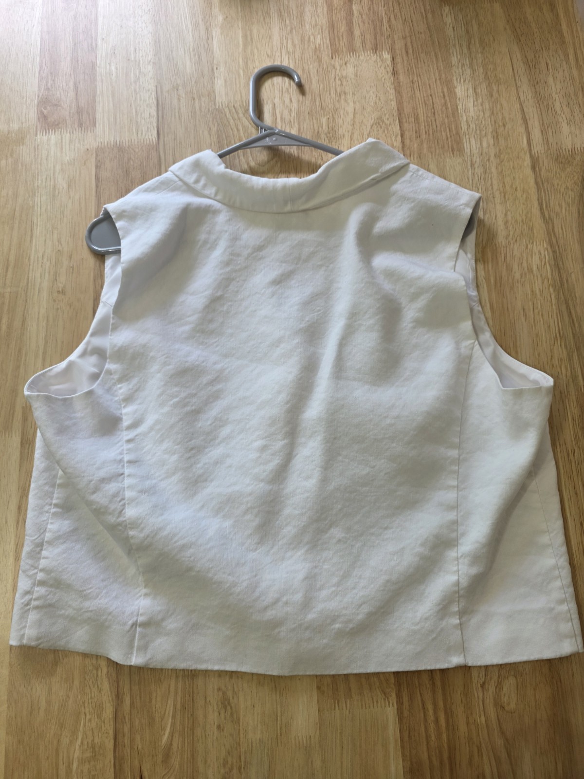 I.N.C. International Concepts Women’s White Linen-Blend V-Neck Lined Vest XL