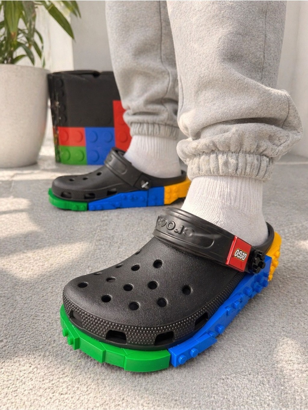 LEGO x Crocs Classic Clog Black Multi Platform NWT M7/W9 SOLD OUT RARE Lego Croc