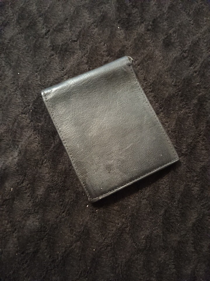 Genuine Leather Minimalist Bifold Wallets For Men
