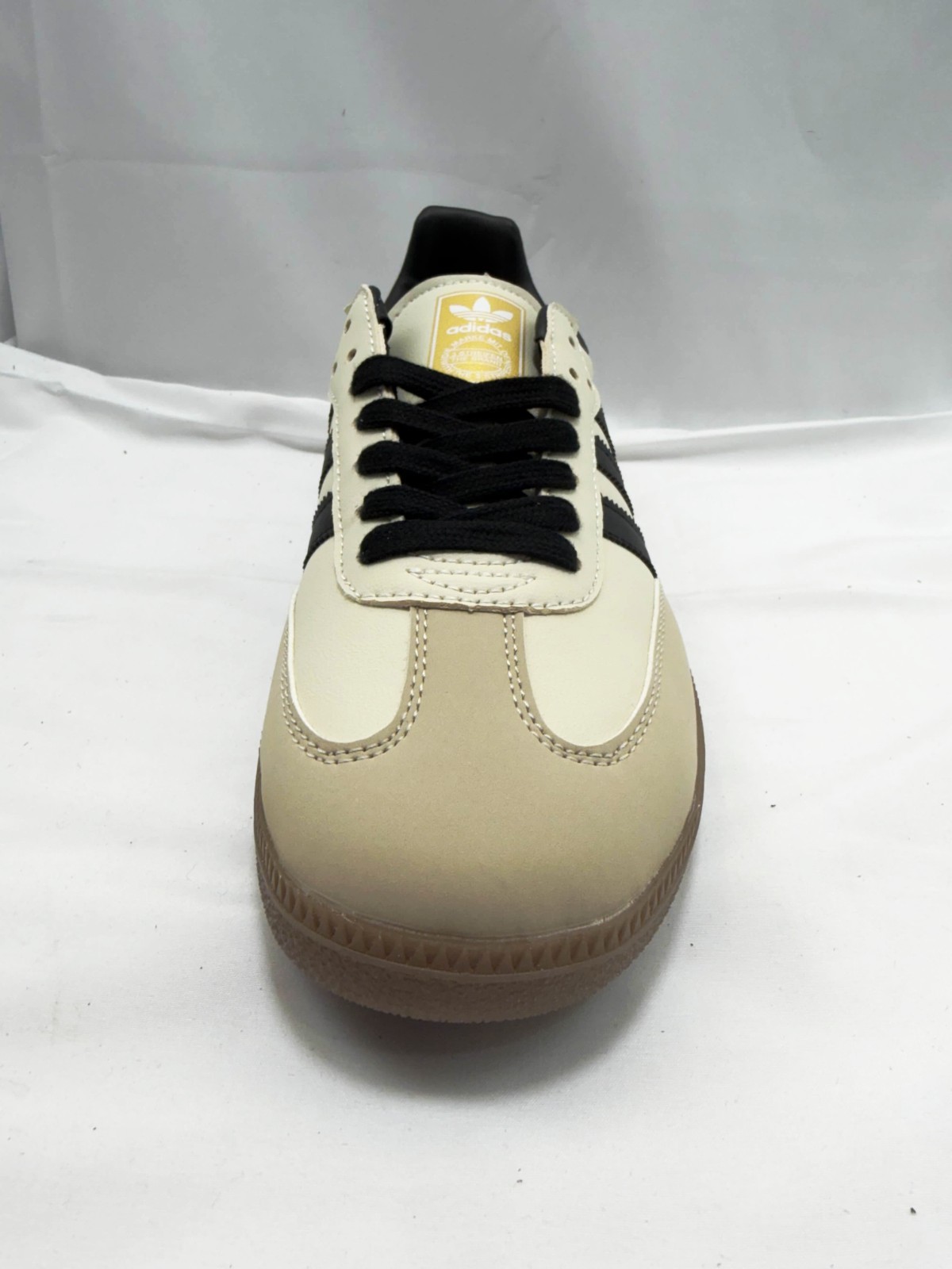 Adidas Samba Vegan – Cream/Black/Gum – Unisex 10 – ID0478