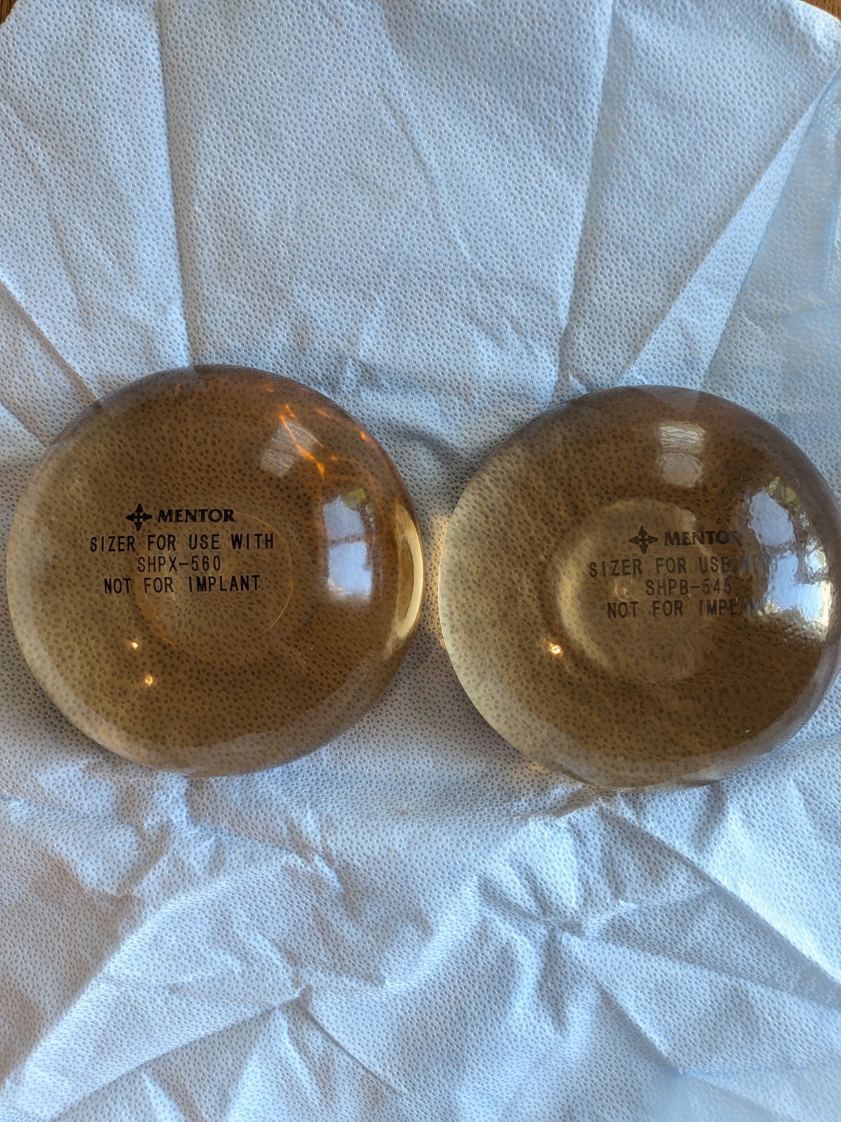 Mentor • 560 & 545cc Sizer / Bra Insert • Silicone / Gel • NOT FOR IMPLANT