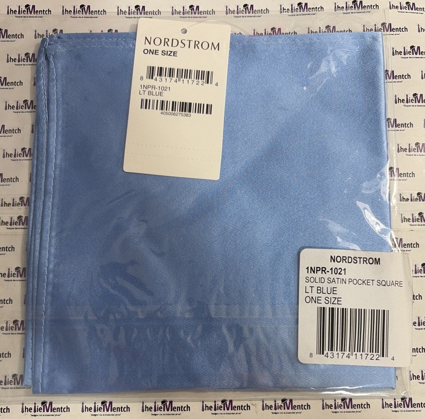 NORDSTROM Solid Light Blue Pocket Square/Handkerchief 100% Silk NEW WITH TAGS