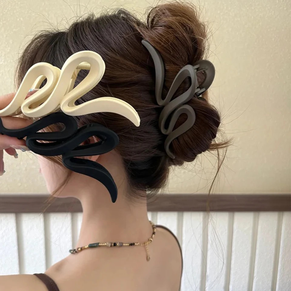 13cm Acrylic Hair Claw Clips Matte Wave Design Women Girls Hair Accessories Set