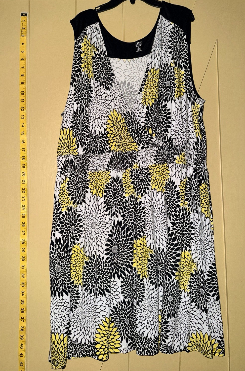 a.n.a Women’s A-Line Knit Dress 3X Smocked V-Neck Sleeveless Floral Knee