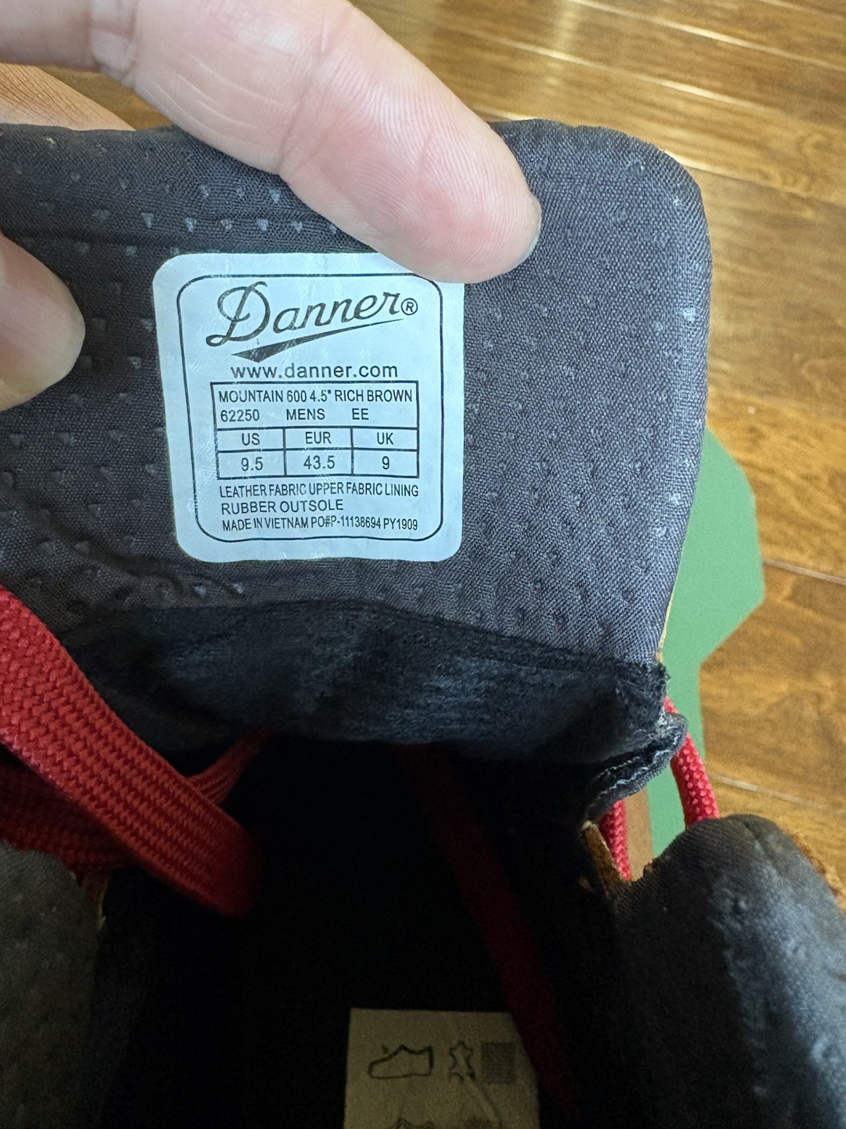 Danner Mountain 600 Hiking Boots Men 9.5 Wide Brown Red Laces MPN 62250