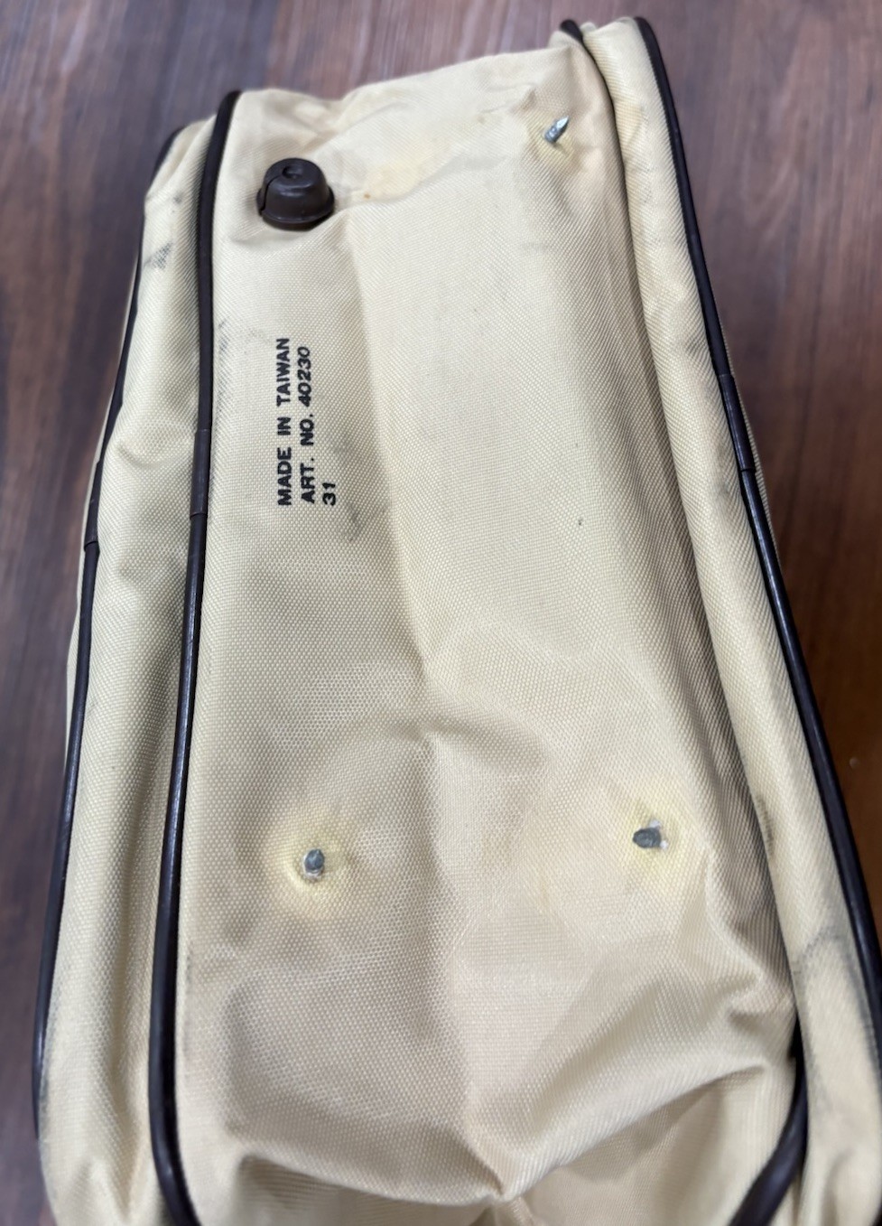 Vintage Beige Adidas 1980’s Shoulder Bag 12″ X 8″ X 12″ Art No 40230 Retro Style