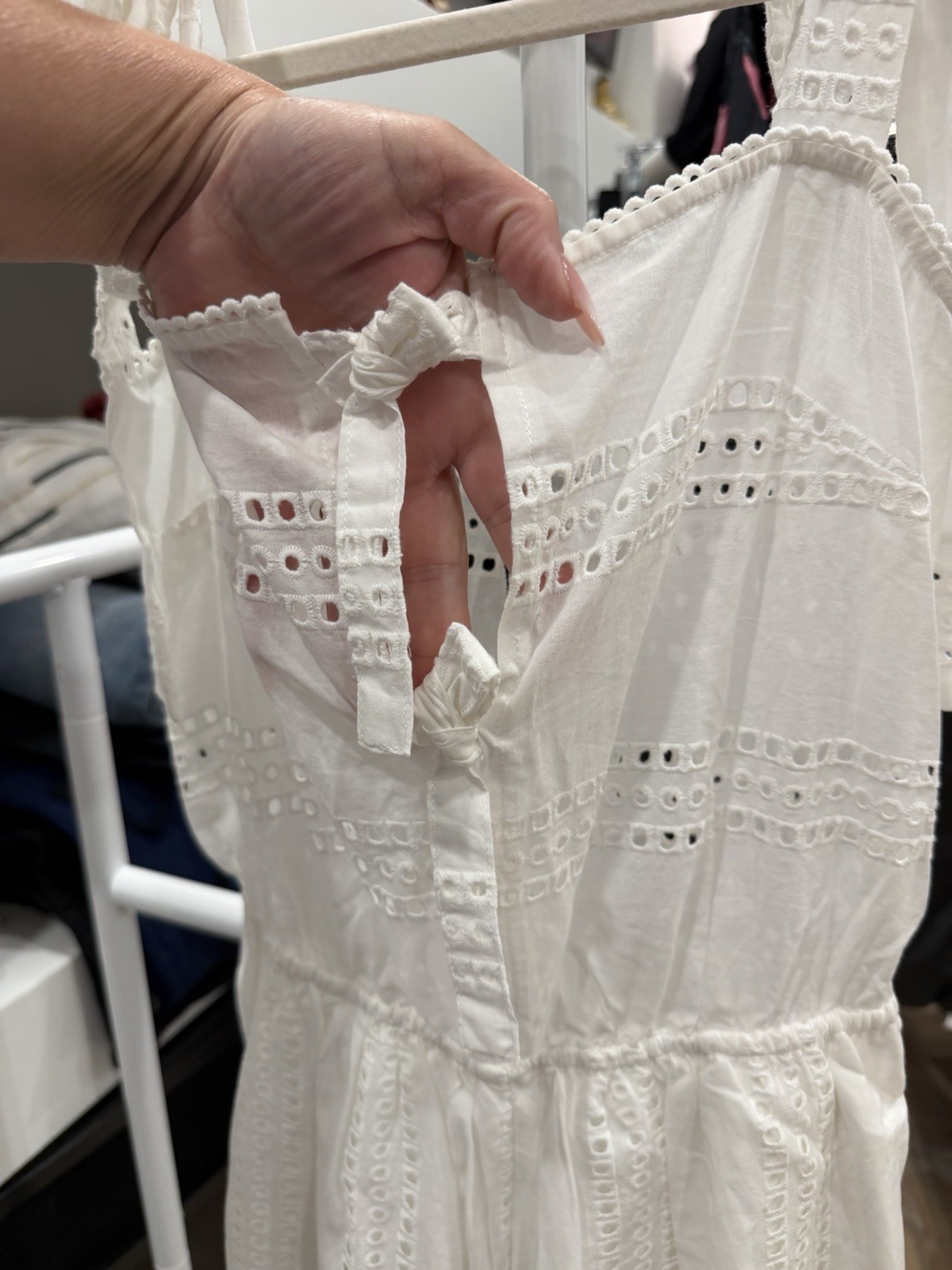 mable white eyelet woven romper v-neck adjustable straps button front size S