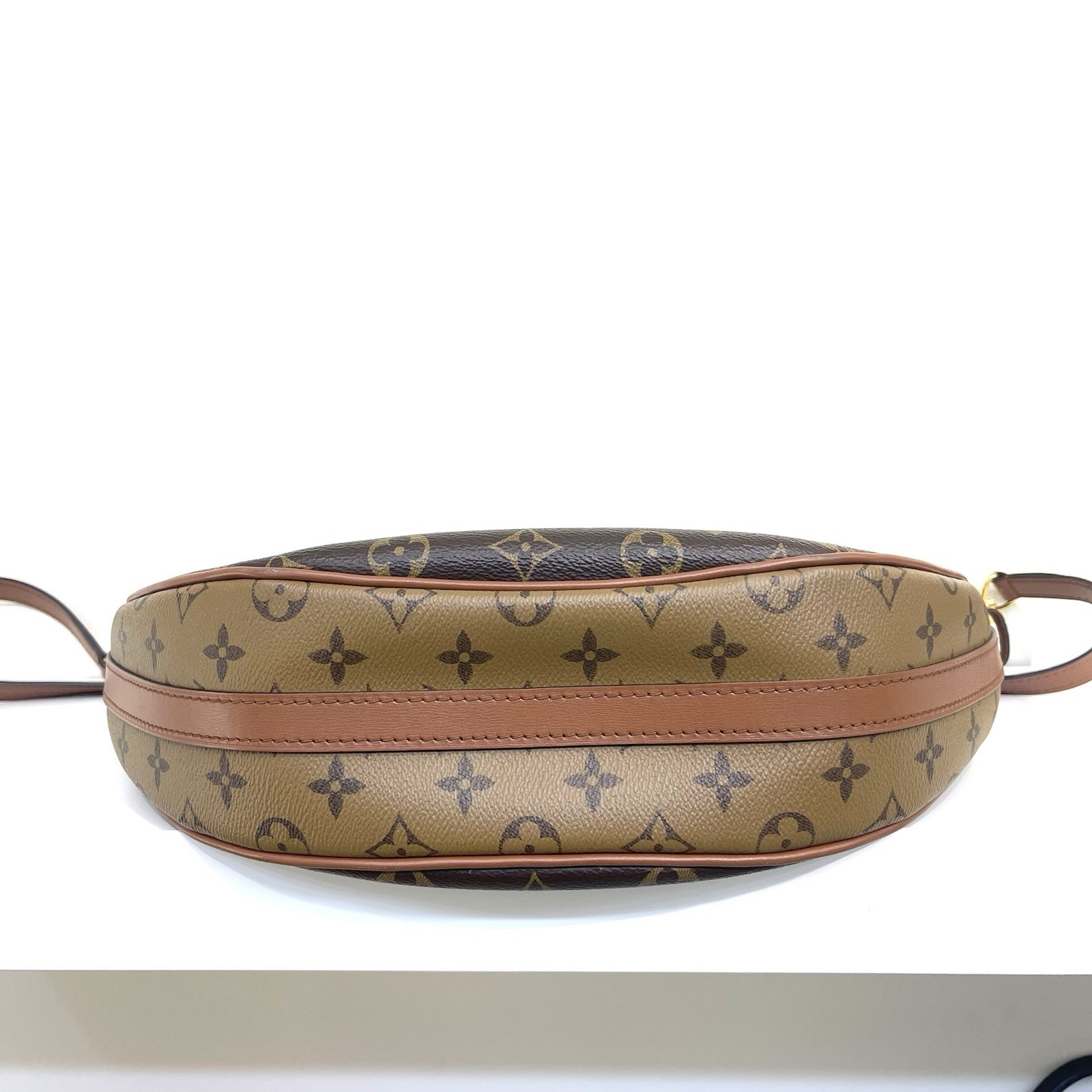 Authentic – Louis Vuitton Brown Loop Hobo Monogram Reverse Shoulder Bag w/ Pouch