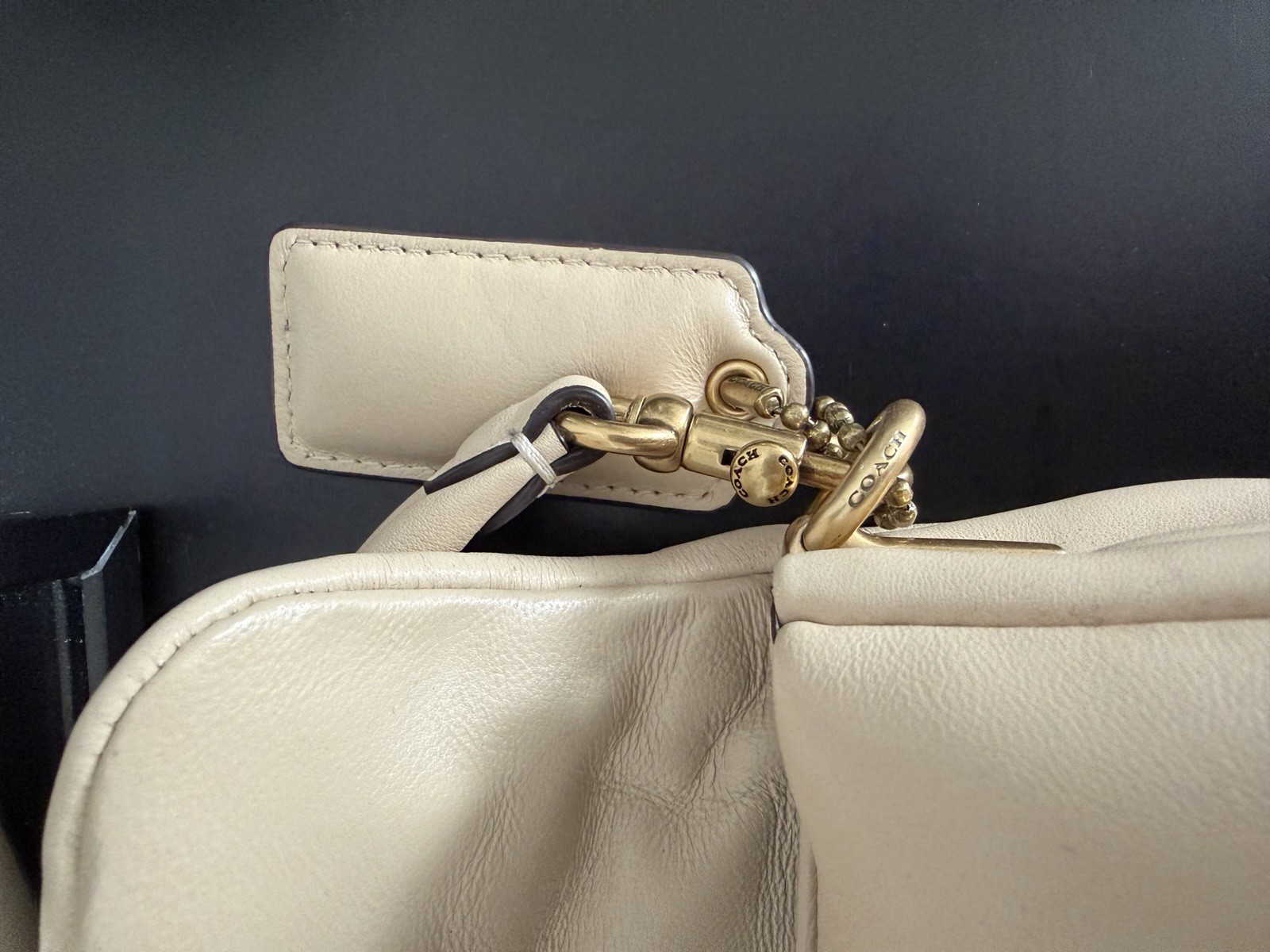Coach Pillow Tabby 18 Women’s Shoulder Bag Beige/Ivory
